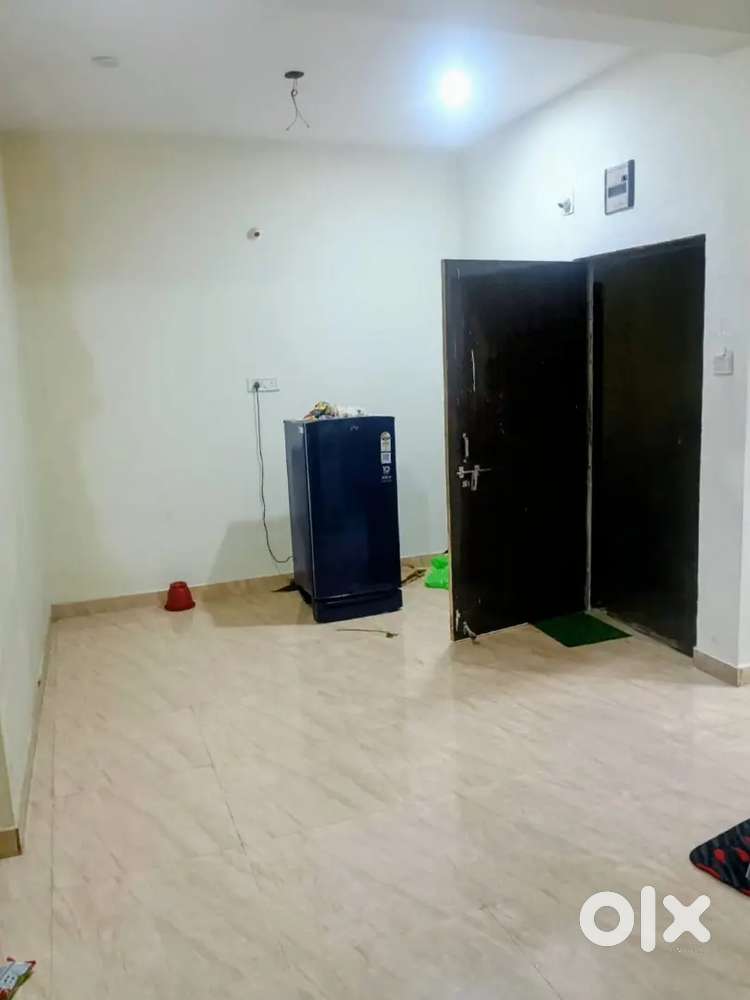 Room for rent near bistupur
