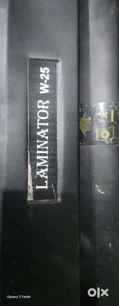 Laminator machine