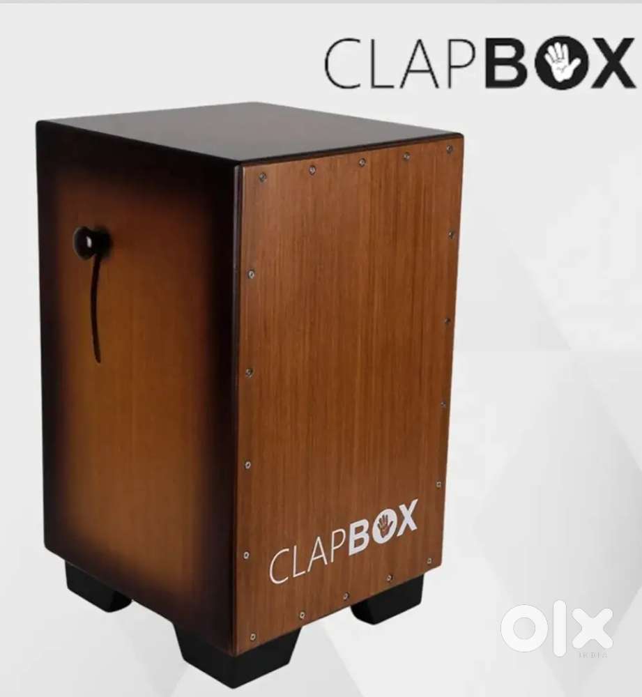 Cajons brand Clapbox with Adjustable snare