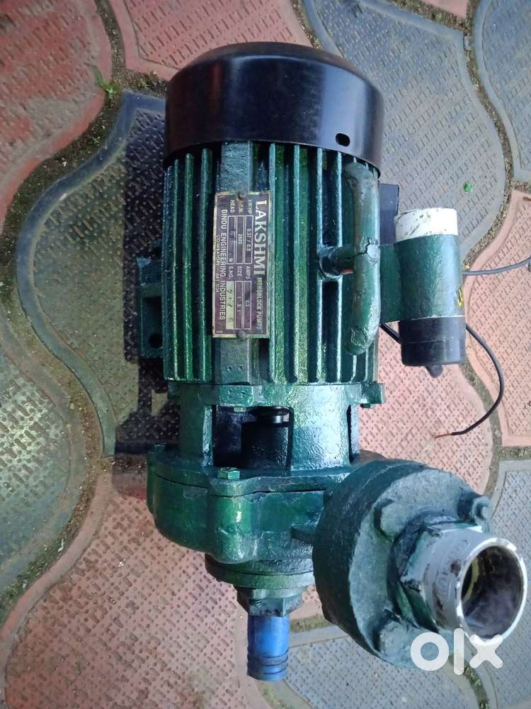 1/2 Hp water pump good condition