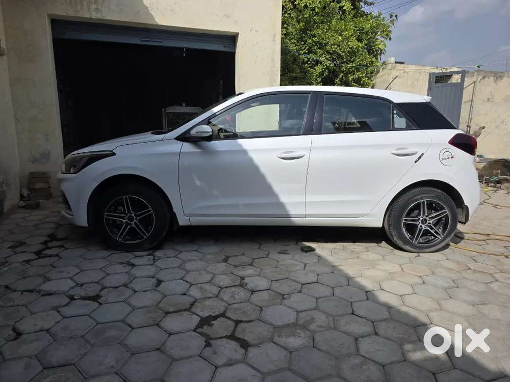 I20 SPORTS PETROL