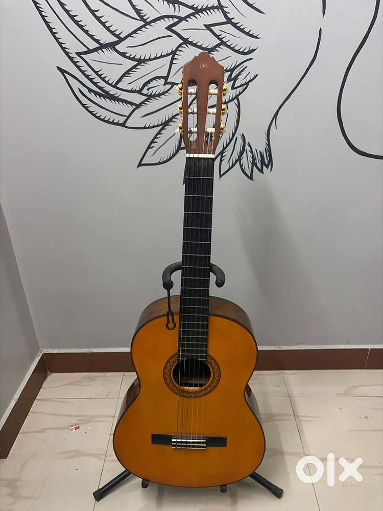 Yamaha C70 Classical Guitar