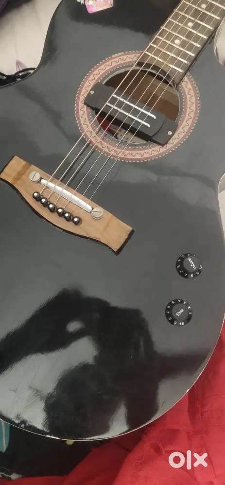 Givson guitar good condition