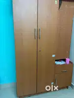 Plywood Cupboard 3 Door with 2 drawer at Sholinganallur, Chennai