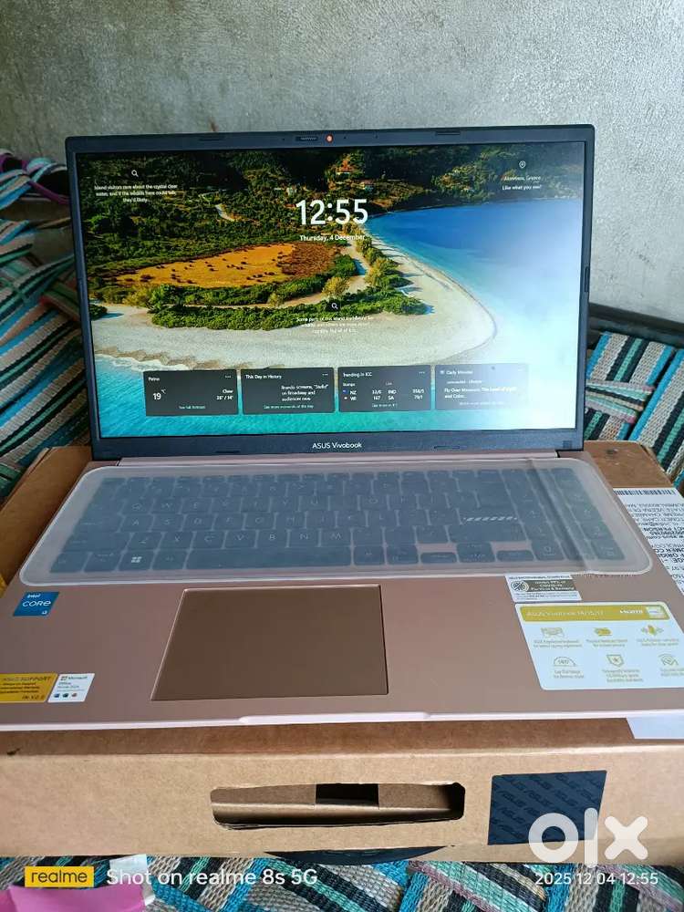 Asus i3 13gen 8/512gb