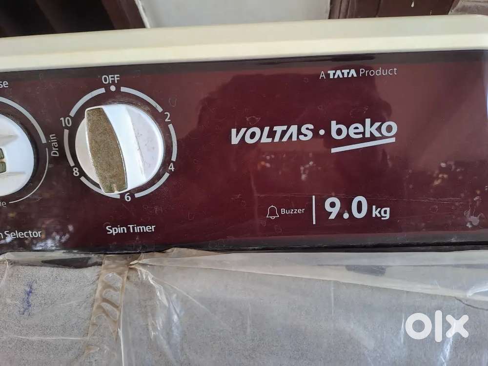 Voltas company semi washing machine 9 kg