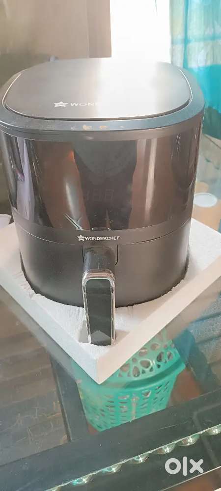 Wonderchef Air Fryer.