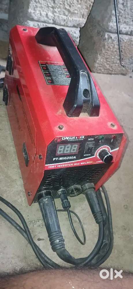Just one month old arc and mig welding meshine sale