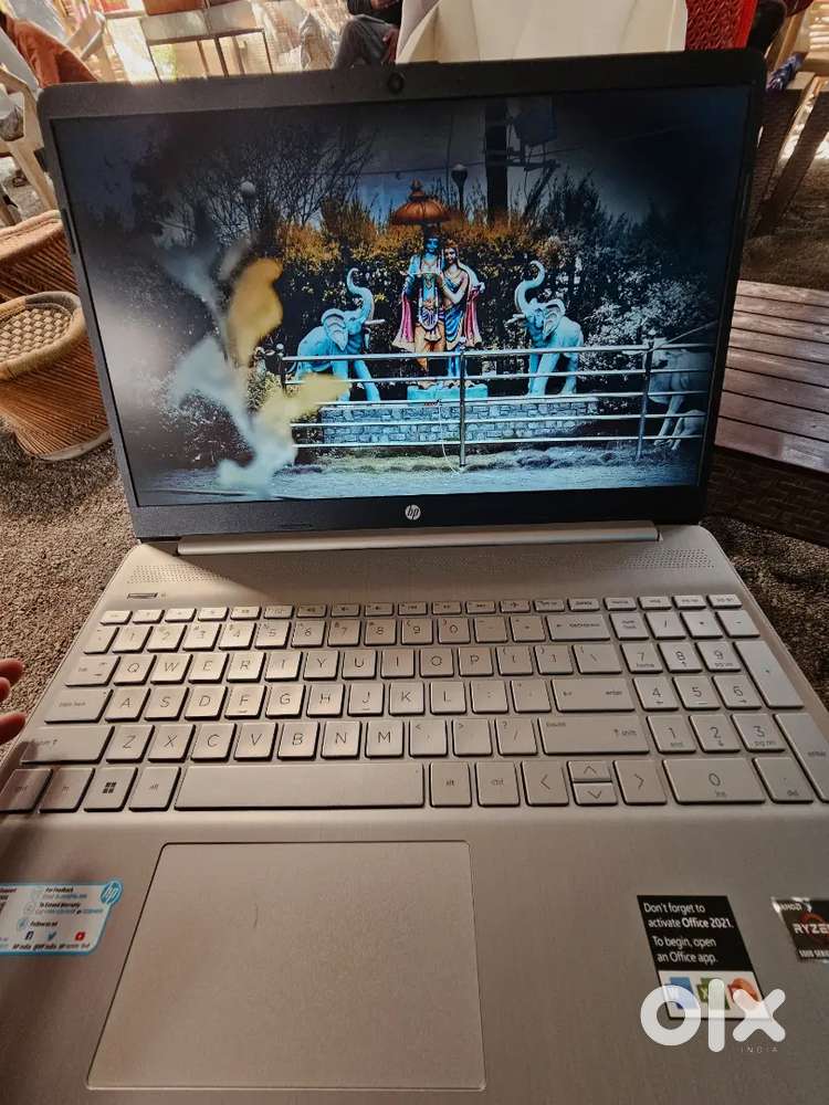 Laptop HP 15s