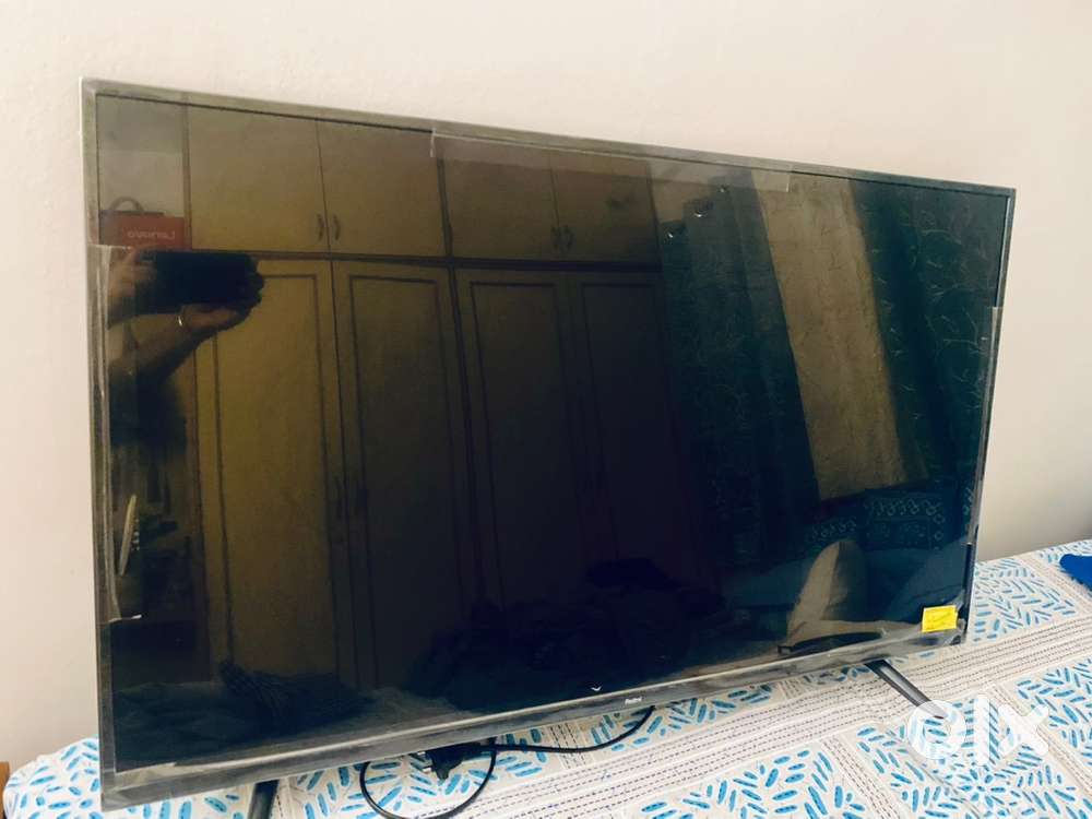 For sale: Redmi 44-inch 4k ultra HD Android Smart TV