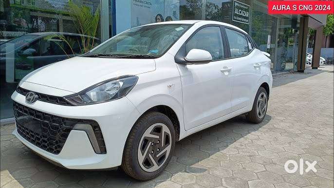 AURA S CNG T PERMIT CAR