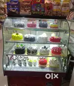 BIRTHDAY CAKE DISPLAY FRIDGE  COUNTER