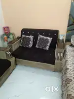 Sofa set 4 seater new condition