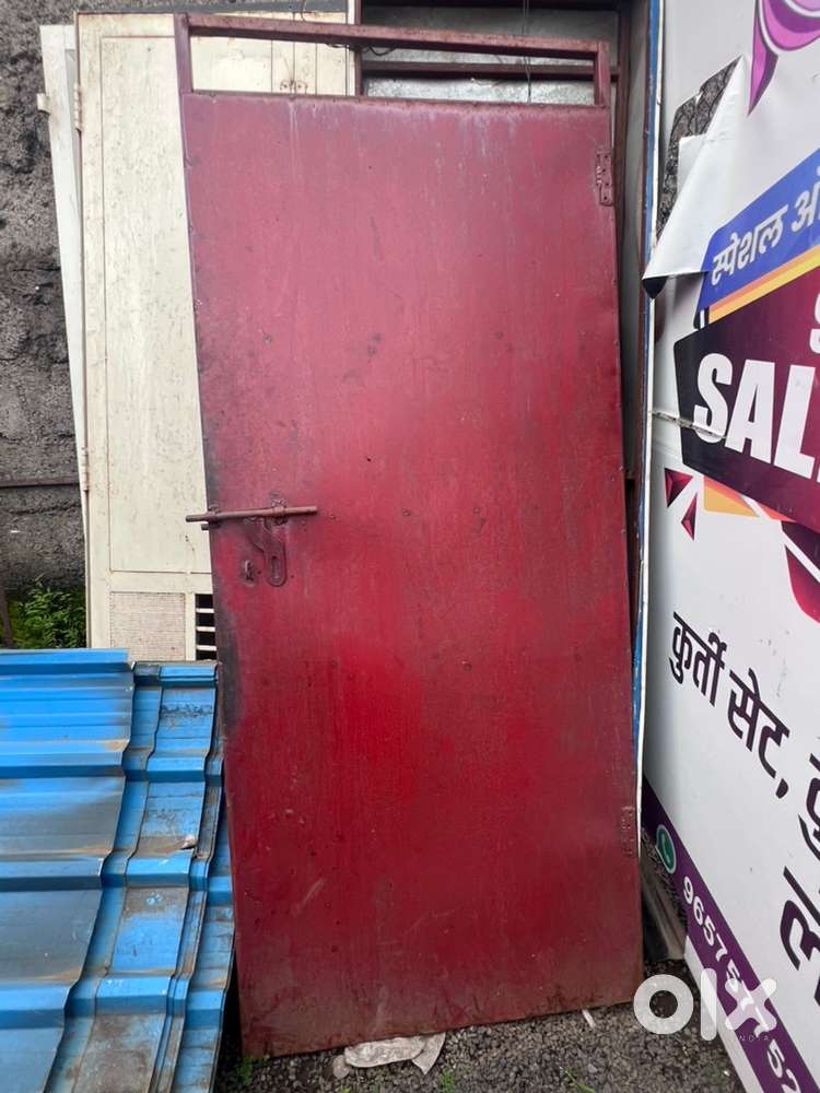 Metal door
