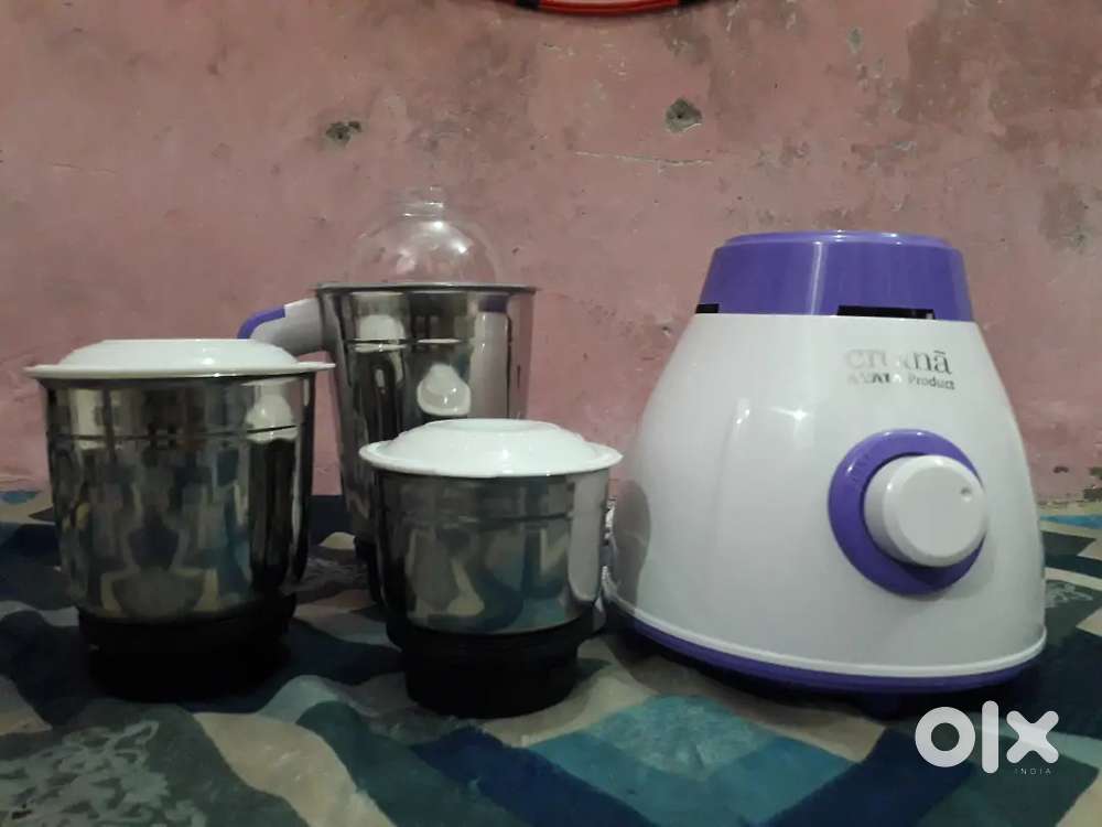 Croma Mixer Grinder 500 Watt