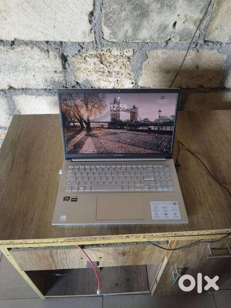 ASUS Vivobook Pro 15 OLED, Ryzen 5, RTX 3050, 16GB RAM, 512GB SSD, W11