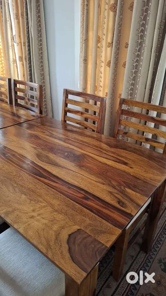 New like condition sheesham dinning table