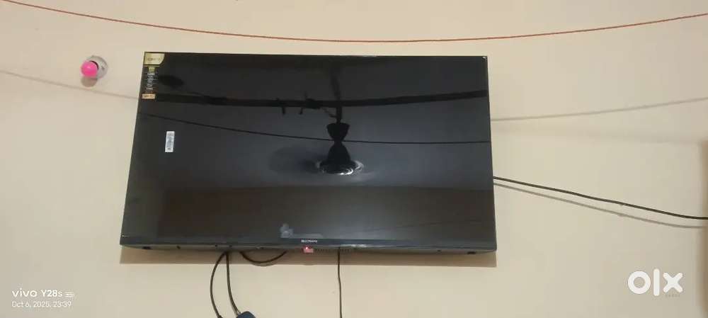 New 43 led tv condition