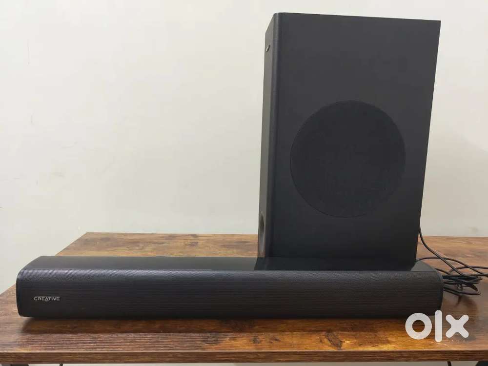 Creative stage V1 soundbar with woofer