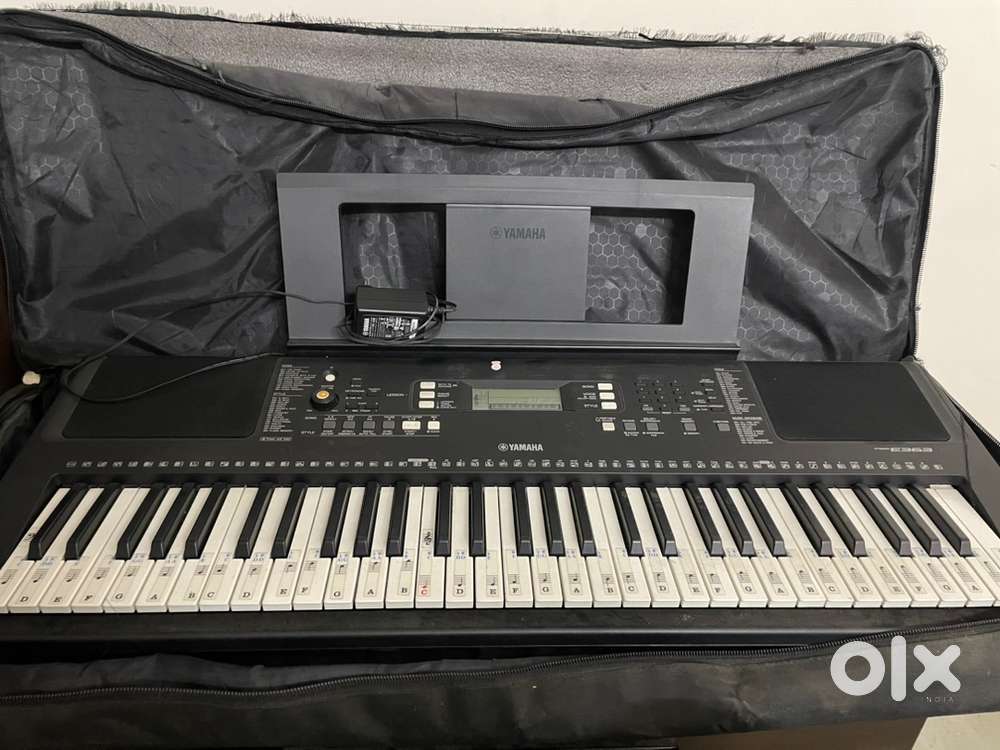 Keyboard Yamaha PSR E636