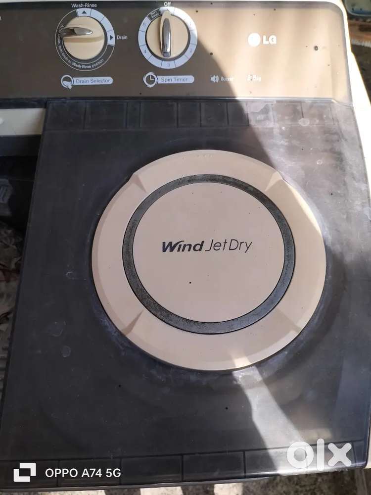 LG 8.5 kg semi automatic washing Machine