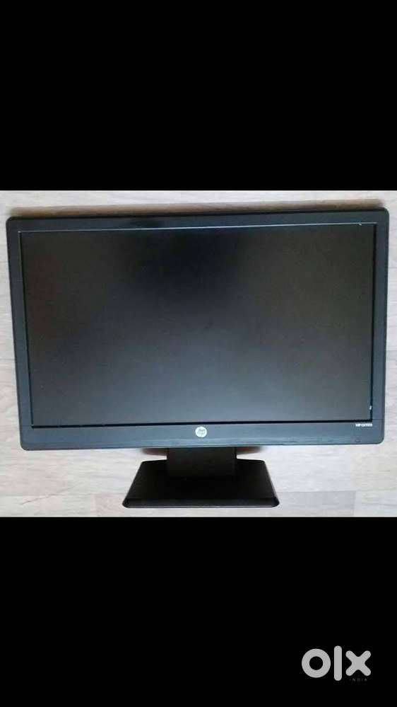 HP Widescreen 19 INCH LCD Monitor working condition (2 nos. Available)