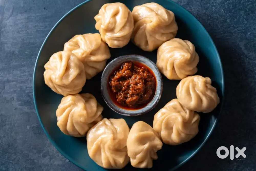 Momos chef