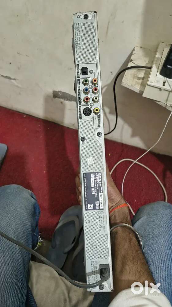 Sony dvd player Model number:-  dvp-ns51p
Lene wale hi msg kare