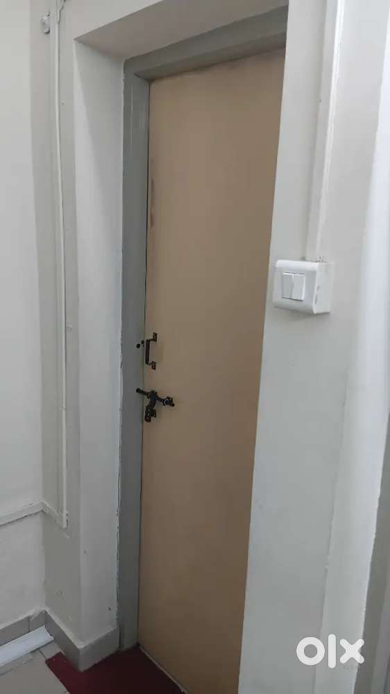 ROOM FOR RENT ONLY FOR VEGETARIAN