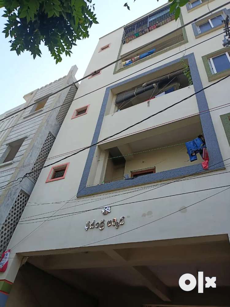 Fully furnished 2bhk flat for sale
