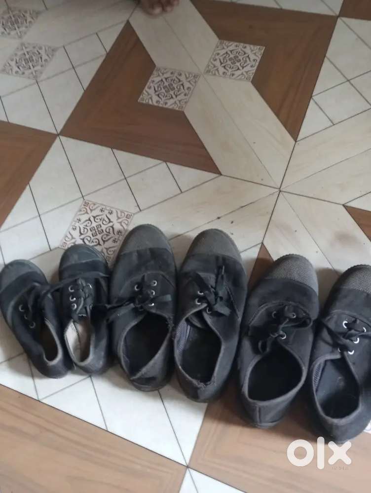 Kids shoes size (12,2,3) 400 all of 3