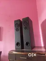 Dash speakers deck