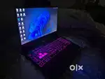 AZUS GAMING F15 300HZ.