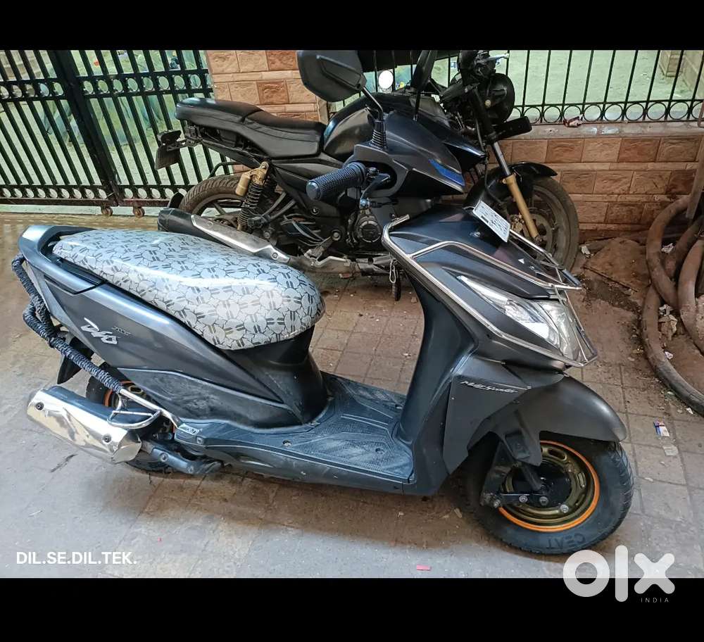 I want to sell my honda dio model 2019 ending awesome