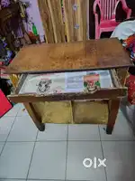 Sofa and computer table for sell