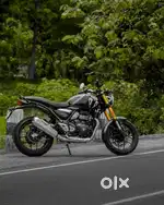 Triumph Speed 400
 2024 model