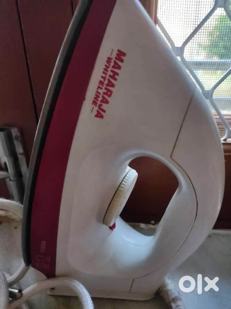 Maharaja whiteline iron