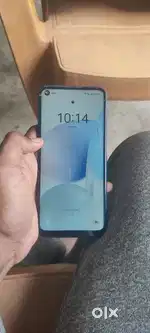 Isme koi kharabi nhi hai New lena hai bs isi liye bech rha hu