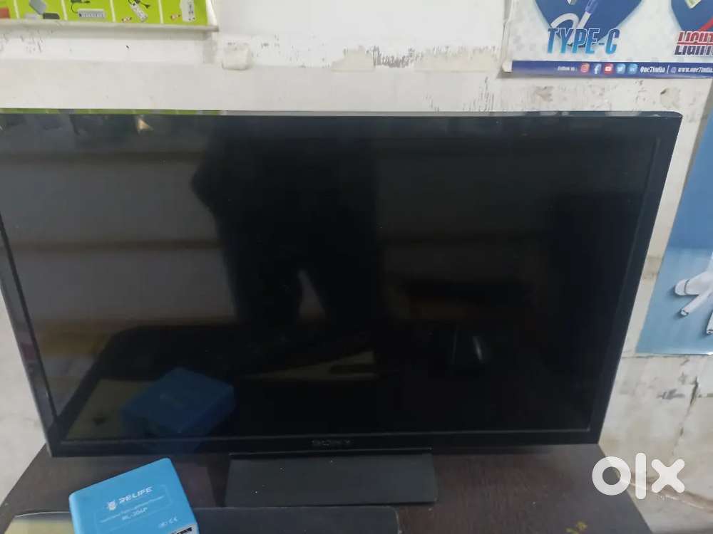 Sony  tv 24p412b