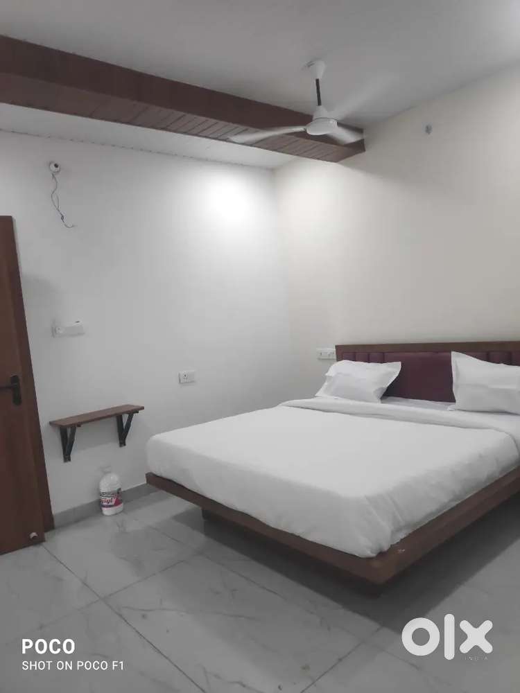Housekeeping staff needed