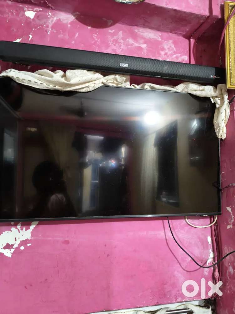 Samsung Smart TV displaying its Tizen OS Smart Hub