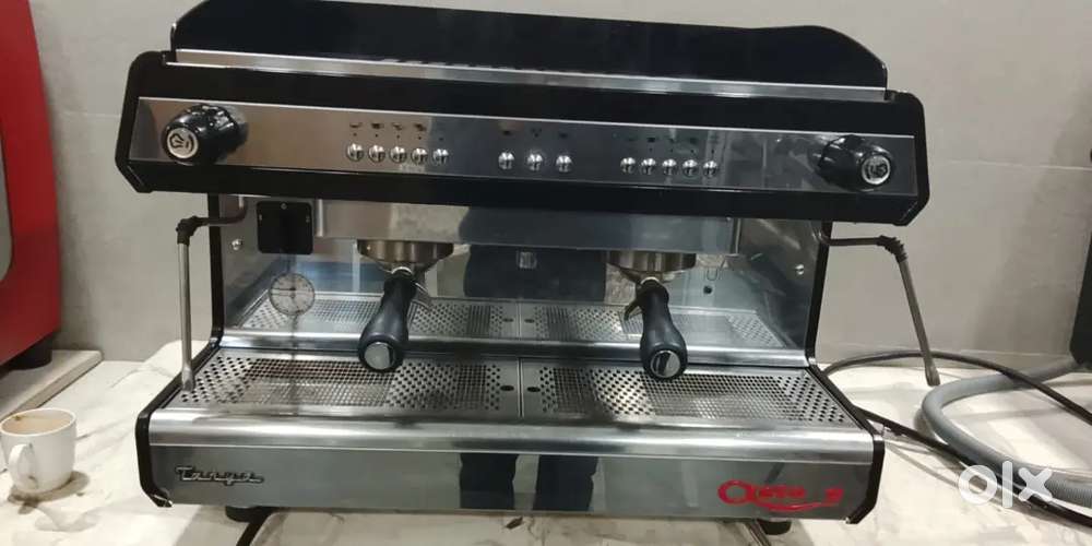 Astoria coffee machine 6 months old with grinder