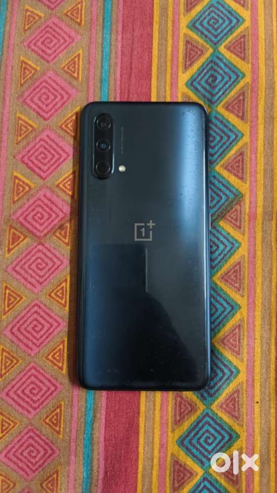 Fine condition one plus nord ce 1 5g