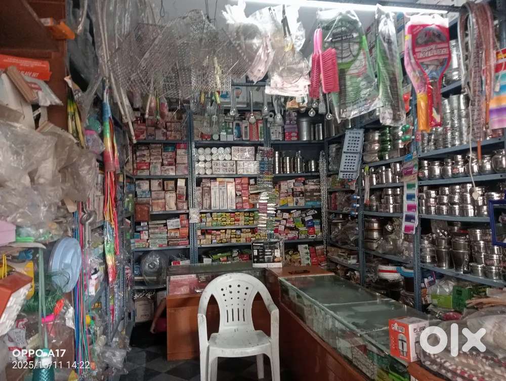 Kitchen items and plastic items sale