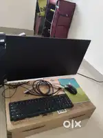 Full trading setup 24 inch monitor,cpu,speaker mouse,keyboard