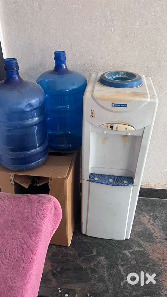 Watwr dispenser working good condition