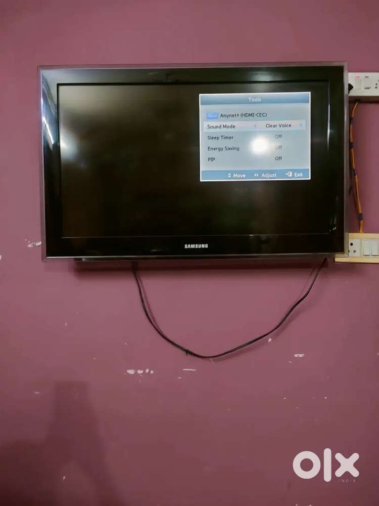 Samsung 32 inch LCD non smart tv