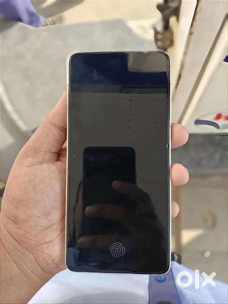 One plus 13 R 16/512gb ander waronty with bill box and carger original