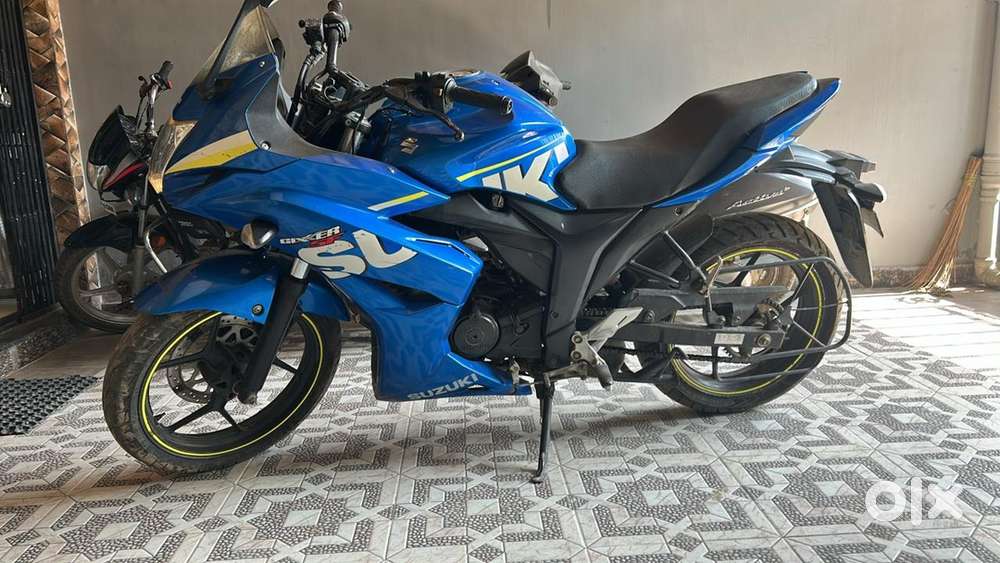 Suzuki gixxer sf