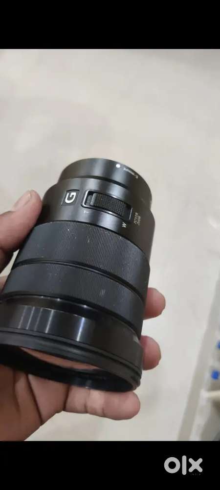 Sony E PZ 18-105mm F4 G OSS lens